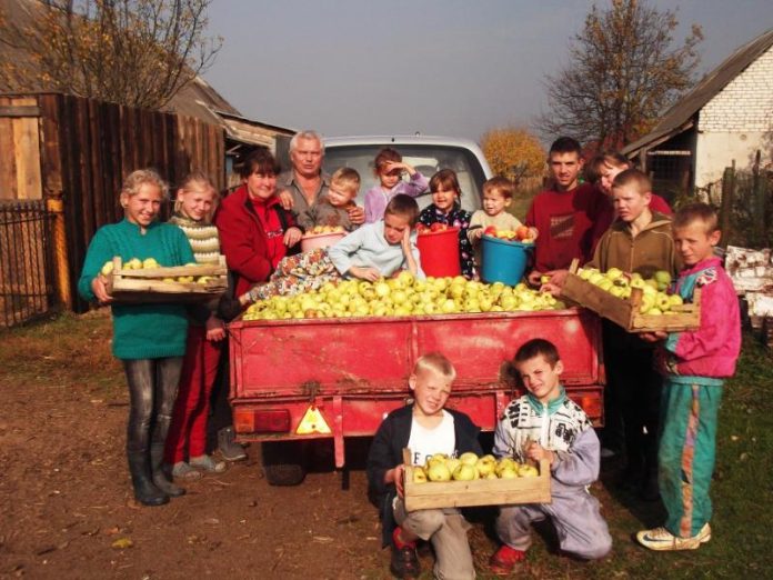 В Славянске на обустройство детских домов семейного типа выделено по 50 тысяч гривен