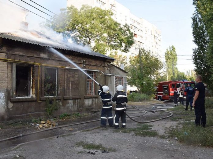 Взрыв в жилом доме на Донбассе