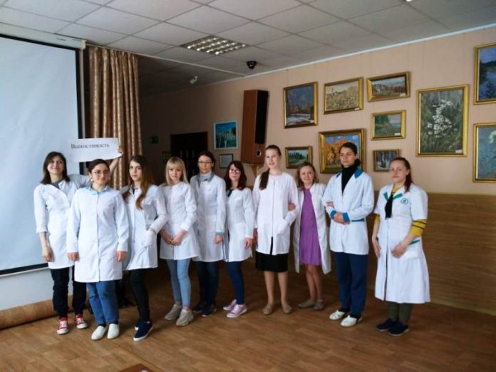 Студенты Константиновского мед. колледжа побывали на трех предприятиях Донбасса