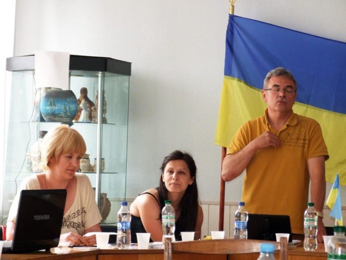 В Славянске горсовет проголосовал за повышение заработной платы мэру города и его заместителям