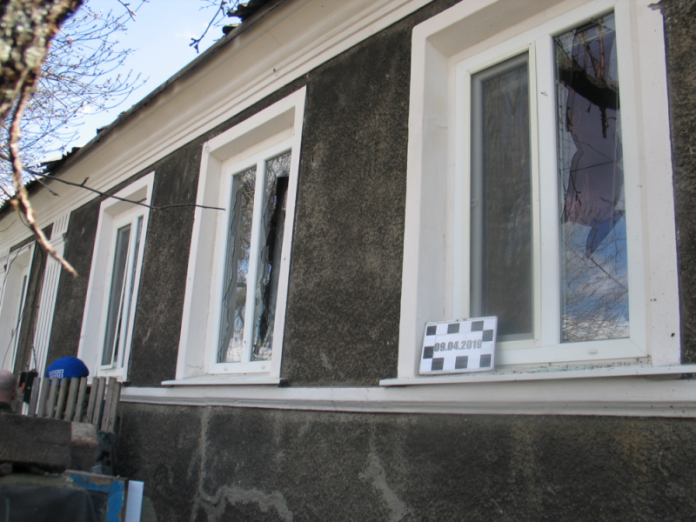 Мужчина обстрелял жилой дом в Константиновке