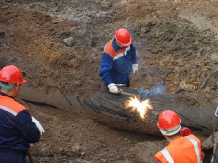 В Донецкой области отремонтировали поврежденный водопровод 
