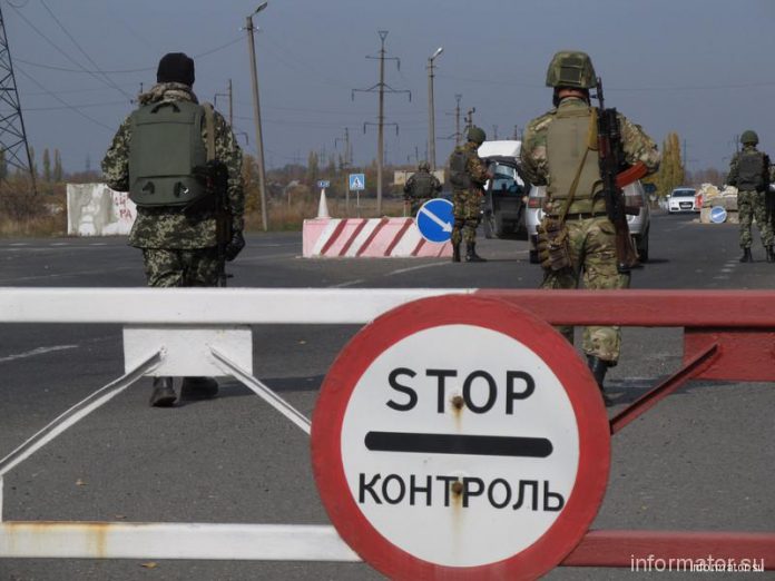 В Донецкой области на блокпостах сотрудники полиции за месяц предупредили 250 правонарушений